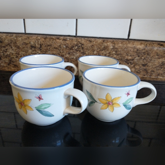 Set of 4 Pfaltzgraff Garden Party Coffee / Tea Cups - Picture 3 of 6